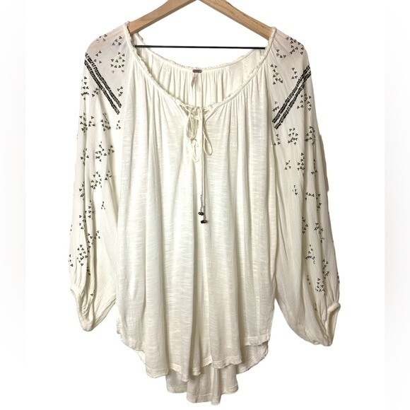 FREE PEOPLE Boho Embellished Flowy Top. Size Small - Picture 7 of 11